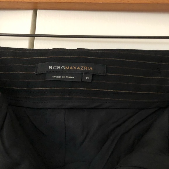 🎉Host Pick🎉NWOT BCBG Maxazria Pinstripe Pencil Hi-Low Skirt - Picture 5 of 5